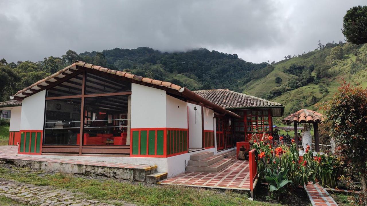 سالنتو Ecohotel Pinohermoso Reserva Natural المظهر الخارجي الصورة